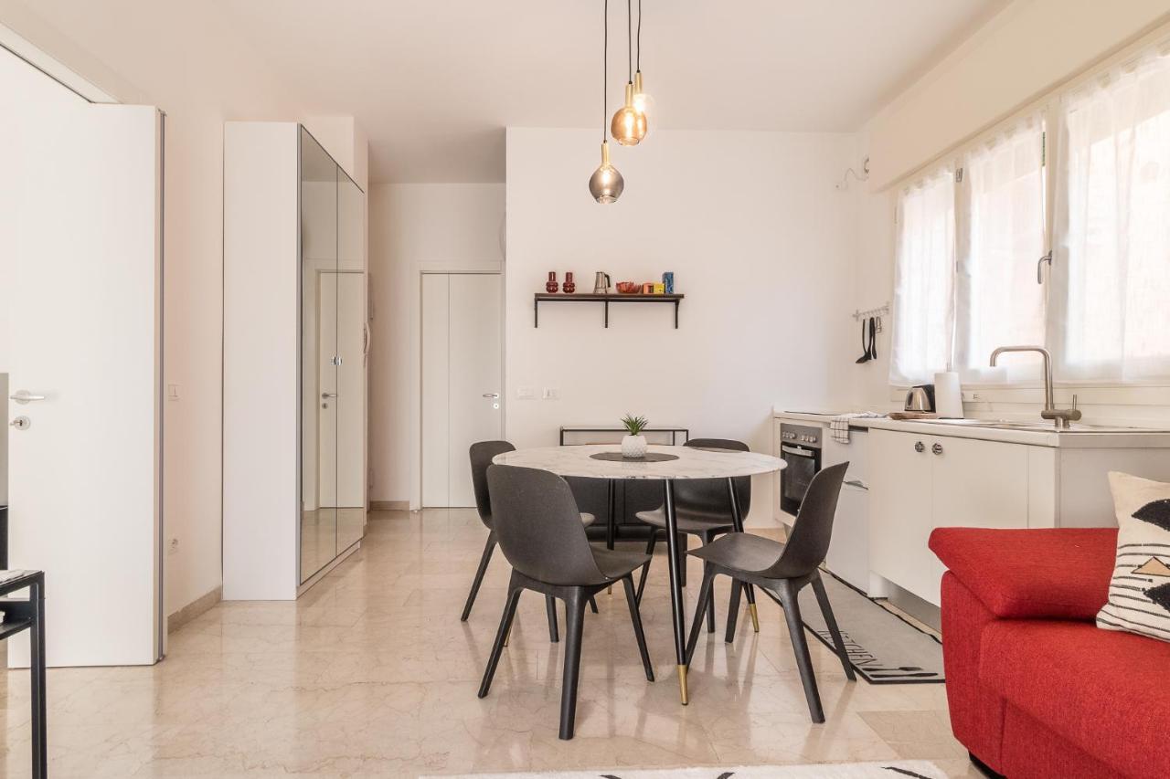 Grey House In The Heart Of @Treviso Apartment Exterior foto