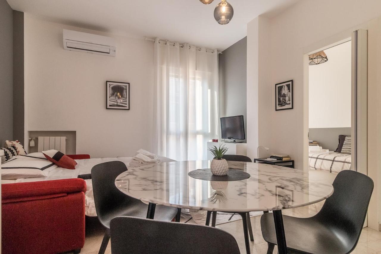 Grey House In The Heart Of @Treviso Apartment Exterior foto