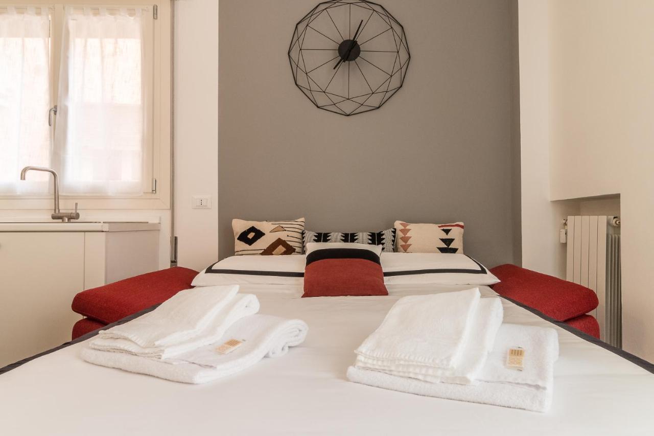 Grey House In The Heart Of @Treviso Apartment Exterior foto